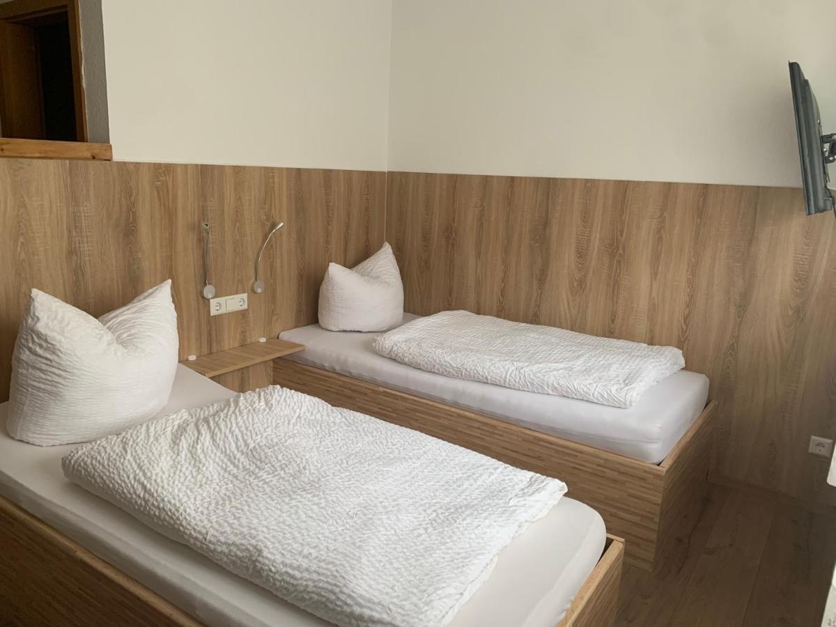 Hotel Schweizerhof 바빙헌앤더렘즈 외부 사진