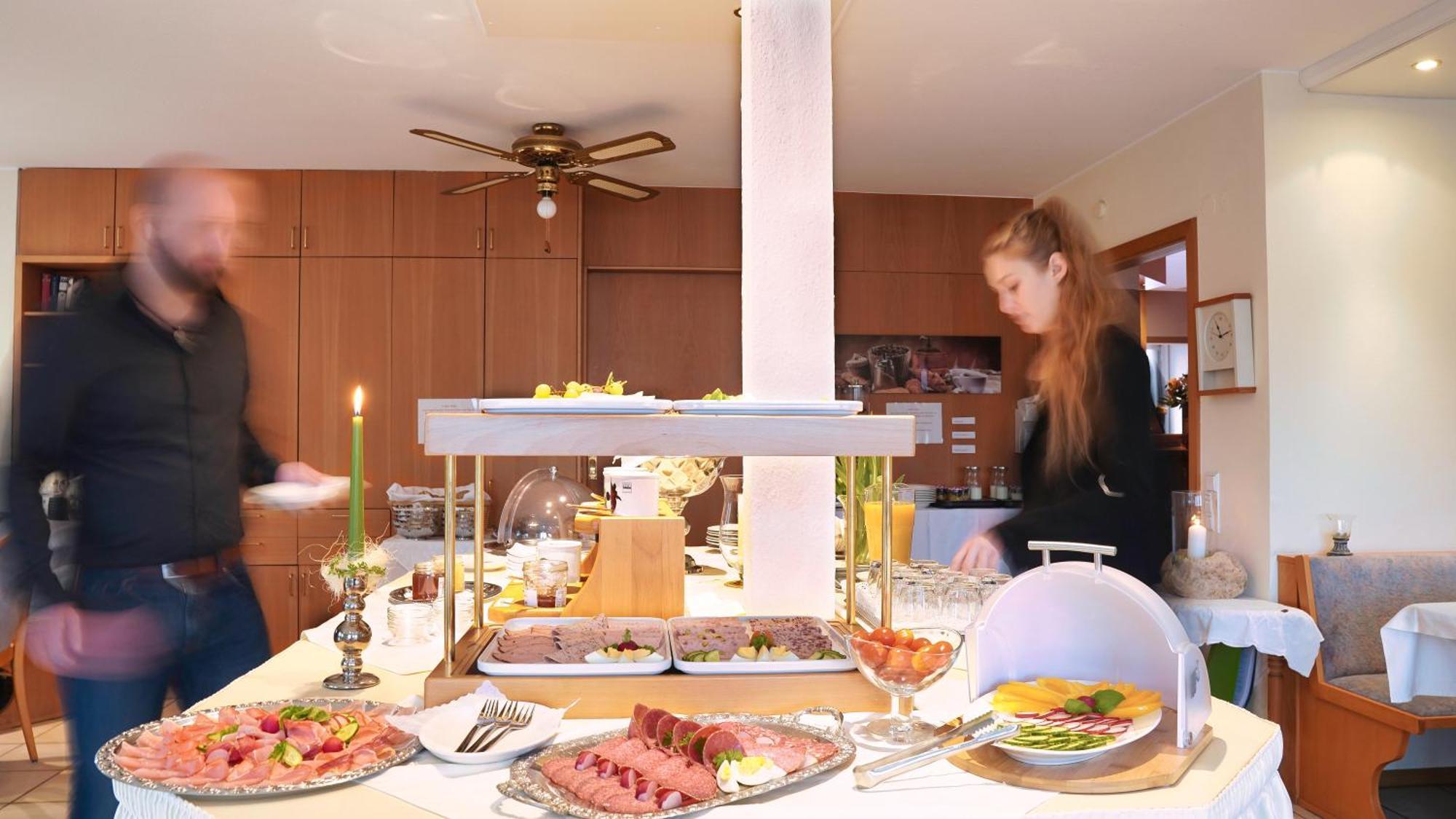 Hotel Schweizerhof 바빙헌앤더렘즈 외부 사진